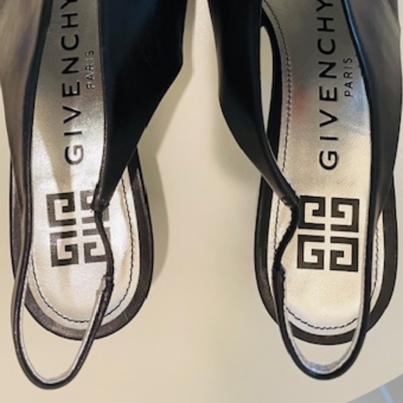 GIVENCHY Black Leather Slingback Kitten Heels - Picture 4 of 12